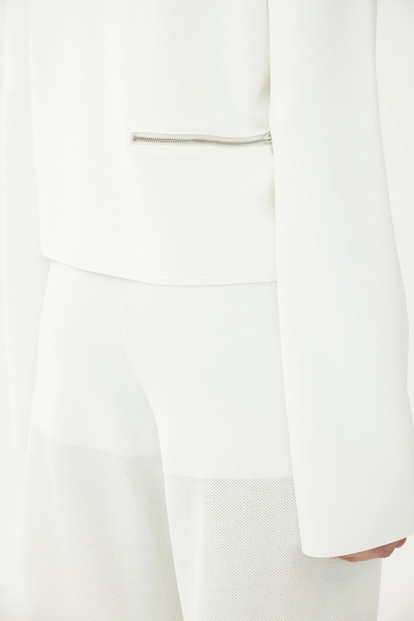 Annette Görtz Strickjacke Grady / Milano-Viskose / 42500 – Bild 8