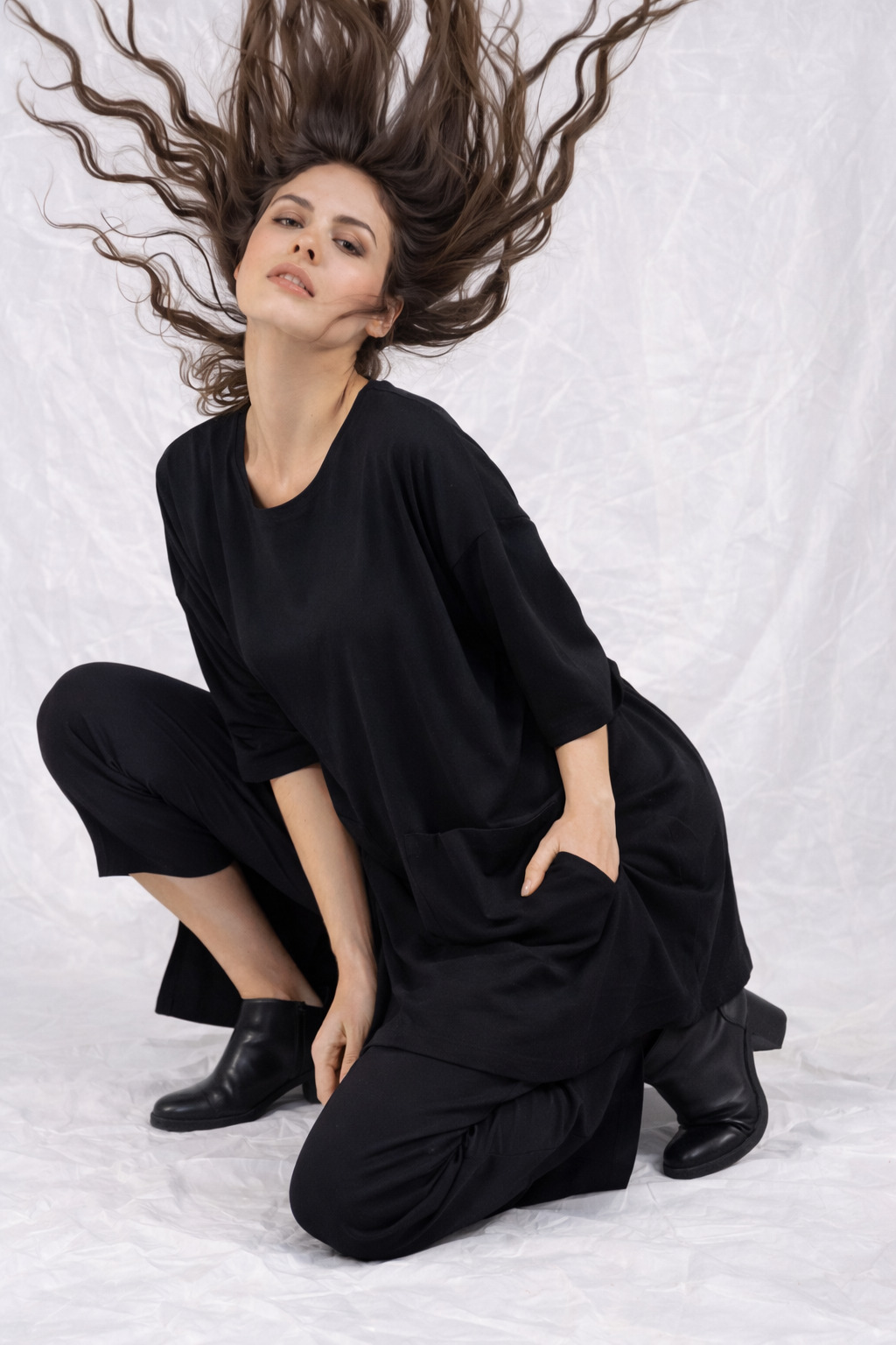 LAGOM Tunika/Bluse mit Taschen / Technostretch – Bild 8