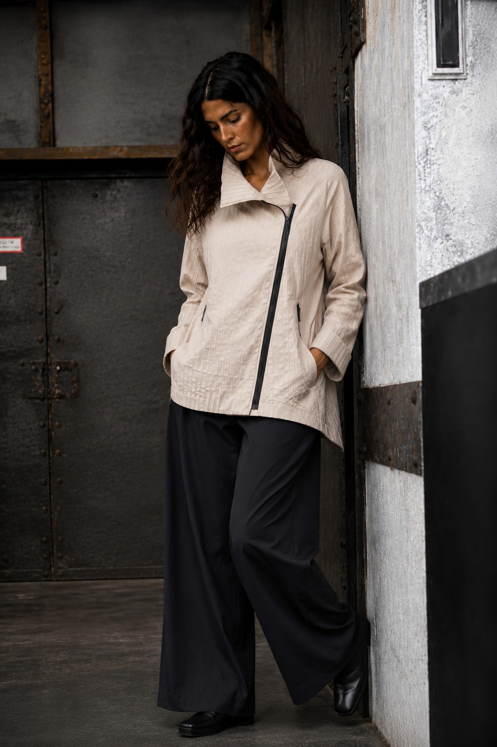 LAGOM Jacke kurz / Viskose – Bild 2